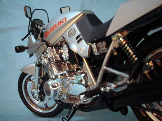 SUZUKI GSX1100S KATANA