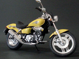 HONDA MAGNA50　右前方