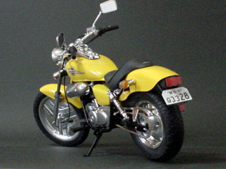 HONDA MAGNA50　左後方