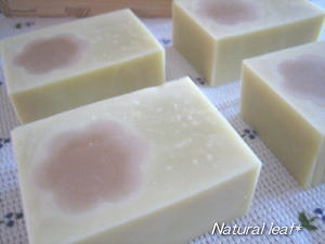 070825flowersoap.jpg