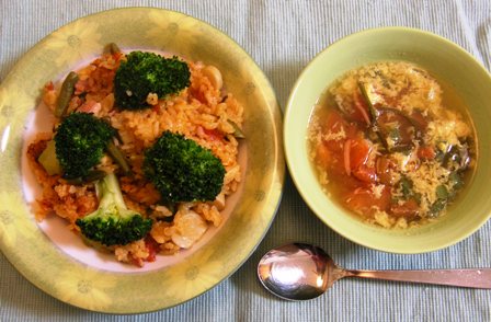 トマト味パエリャ＆トマトのかき玉スープ