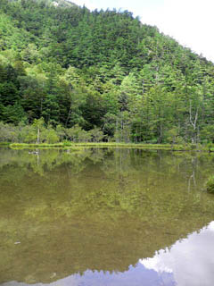 明神池・一の池