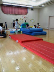 児童館　中