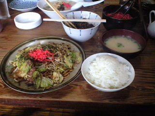 08.05.01焼きソバ