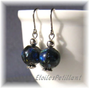 ホタル石のシンプルピアス