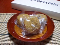 柏屋薄皮饅頭（つぶあん）