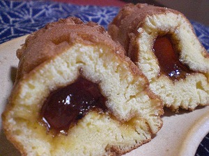 杏ジャム入りワッフル