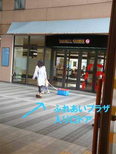 赤 駐車場からエレベーターの場合.jpg