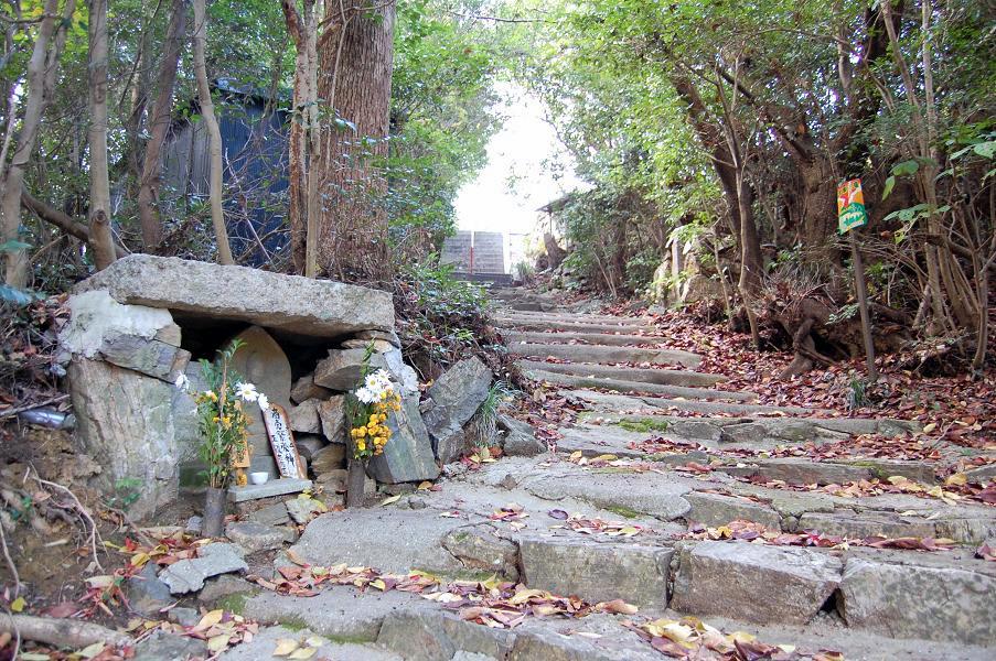 八十八カ所道.JPG