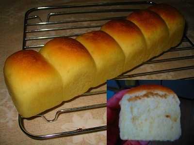 2/8エダムチーズのパン