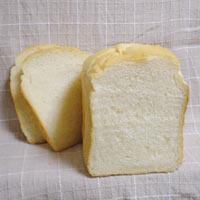 白神酵母でヨーグルトパン・スライス