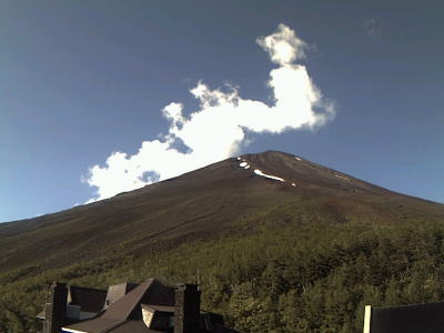 7月10日　6時55分　富士山ライブカメラ(富士山五合目カメラ)