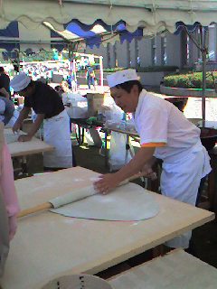 ソバ打ち実演