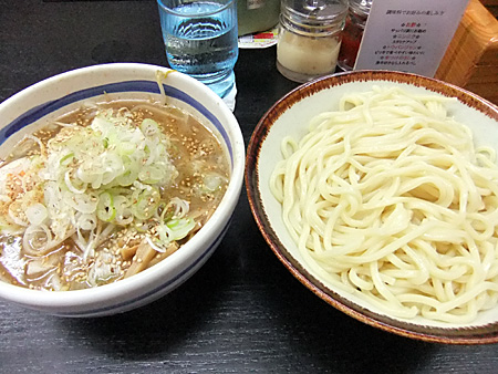 特製もりそば（中盛り・甘さ控えめ＆野菜炒めサービス）＠大勝軒本庄店