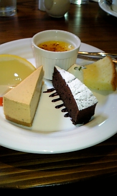 061223_131803 ヘルシーケーキ.jpg