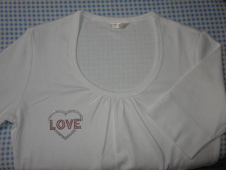 ＬＯＶＥＴシャツ