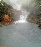 登別温泉の天然足湯
