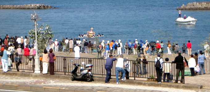 2009年10月15日 伊東秋祭り「神輿海上御渡」