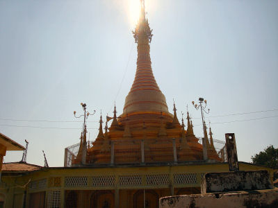 シュエダウン村のパゴダ３.jpg
