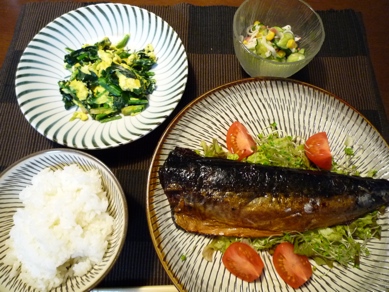 2010.2.11トロさばオリーブ焼＆ほうれん草の卵炒め＆きゅうりサラダ5