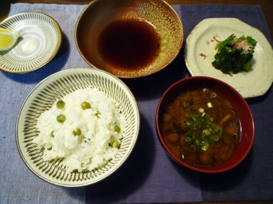 2010.3.11豆ごはん＆なめこの赤出し＆おひたし1