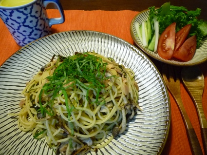 2009.09.06鮭ときのこのパスタ＆サラダD6