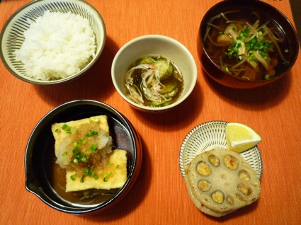 2011.1.31れんこんのえびしんじょはさみ揚げ＆揚げ出し豆腐＆もずく酢4