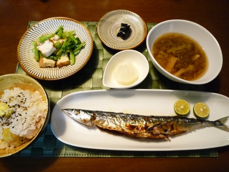 2010.10.4栗ごはん＆秋刀魚＆小松菜と厚揚げの炒め物7