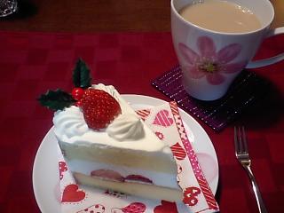 12.25.2008クリスマスのショートケーキ1