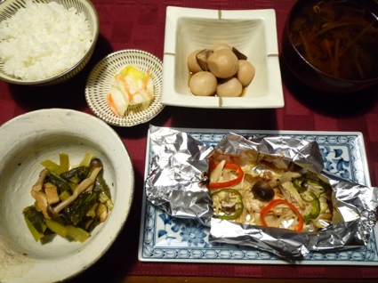 2011.11.21小松菜と油揚げの炒め煮＆鮭の味噌マヨホイル焼＆里芋煮4