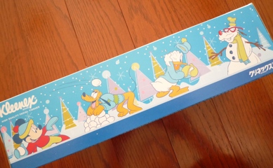 2011.12.24クリスマスバージョンのクリネックス4