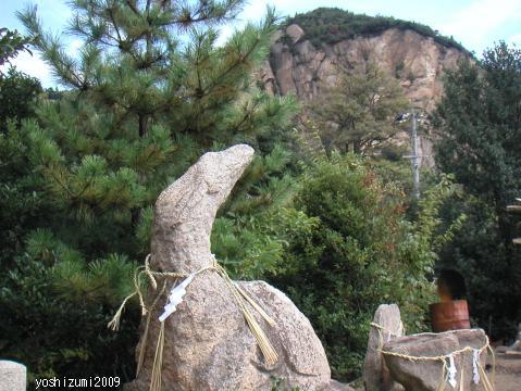 春日神社　石像