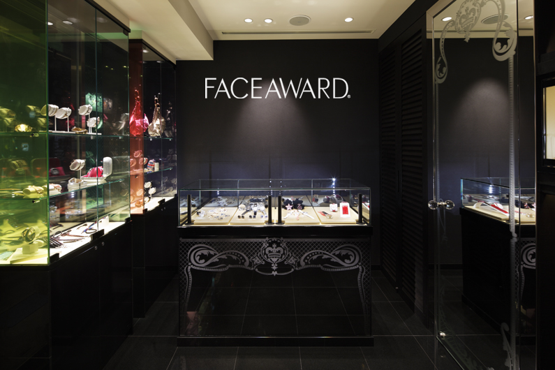 安室奈美恵さん×FACEAWARD！！！ | FACEAWARD麻布十番