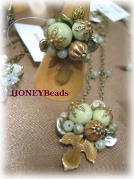 ｱﾝﾃｨｰｸｸﾞﾘｰﾝｾｯﾄ