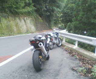 休憩場所はあの現場02