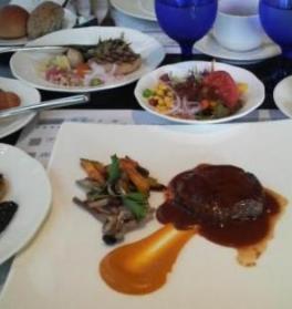 ランチビュッフェ