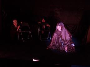 崩れ落ちるツライヤ