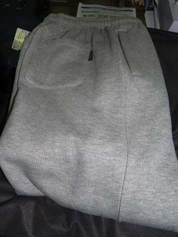 スウエットパンツ