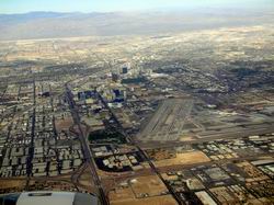 Lasvegas マッカラン空港　250x166.JPG