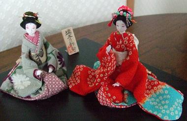 千種人形は、日本みやげとして外国の方にとても喜ばれます。 | 着付け 