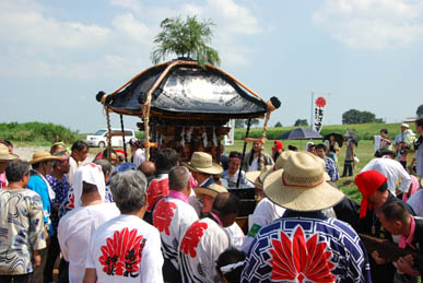 葛和田・大杉神社あばれ神輿090726・１５