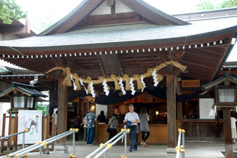 高城神社胎内くぐり2011・１１