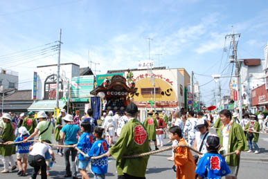 籠原夏祭り巡行祭・１