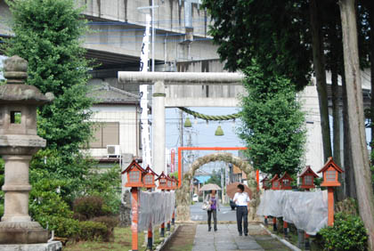 赤城神社胎内くぐり2011・２