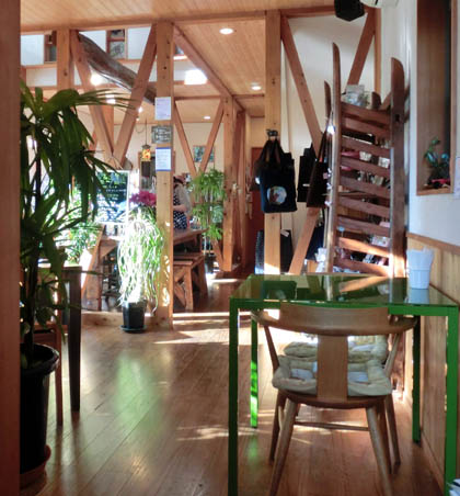 カフェ箱庭・７