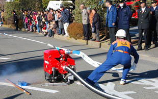 行田消防出初め式・６