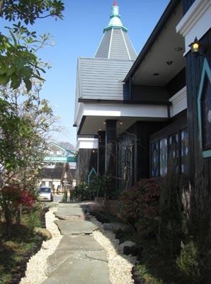 珈水亭深谷店　入口