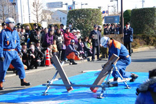 行田消防出初め式・１２