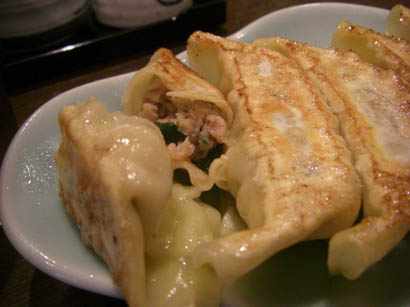 つけめん熊谷学校　しそ餃子２