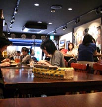 ブレツカフェ クレープリー　店内２